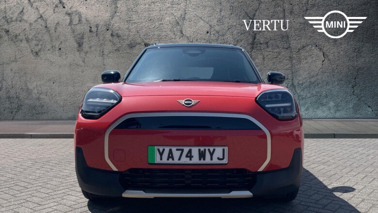 MINI Aceman 135kW E Classic 43kWh 5dr Auto Electric Hatchback